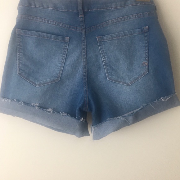 👗5/$25👗Jordache denim shorts Sz 4 - Picture 4 of 6